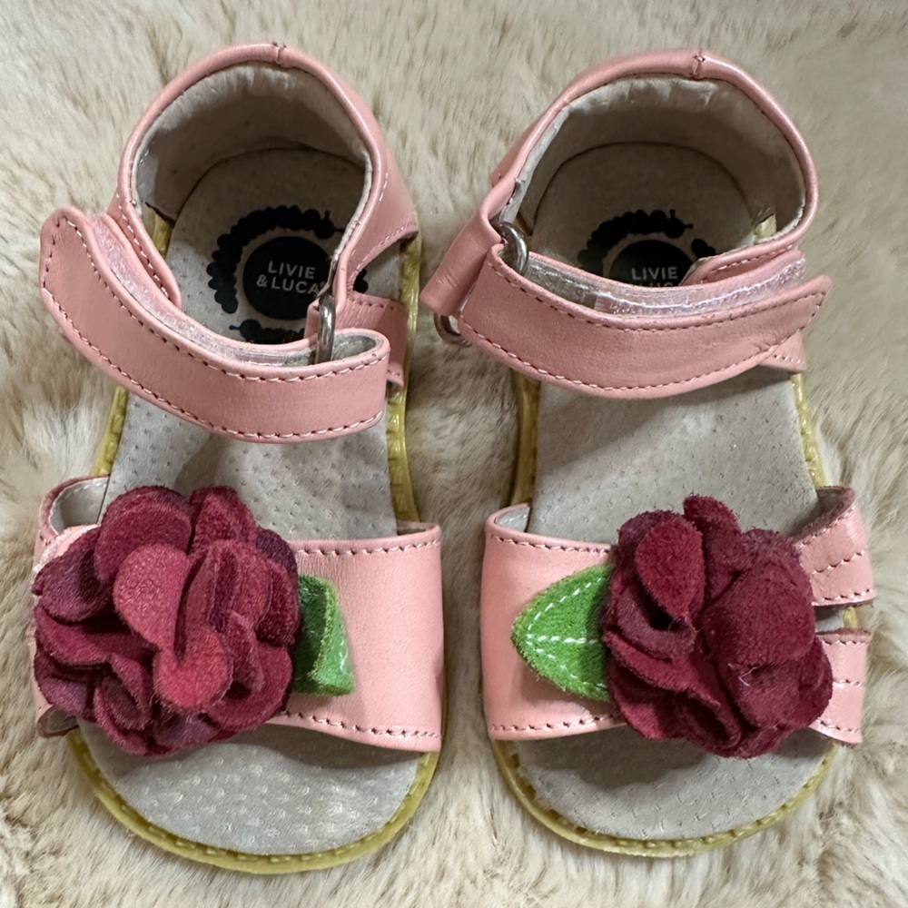 Livie & Luca Pink Sandals with Floral Accent Size 4